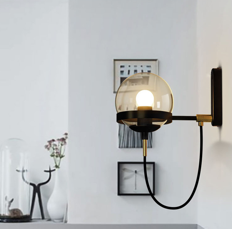 Modern Retro Wall Lamp - Sansell